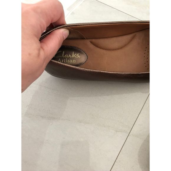 EUC Clarks Artisan Shoes - Picture 7 of 8